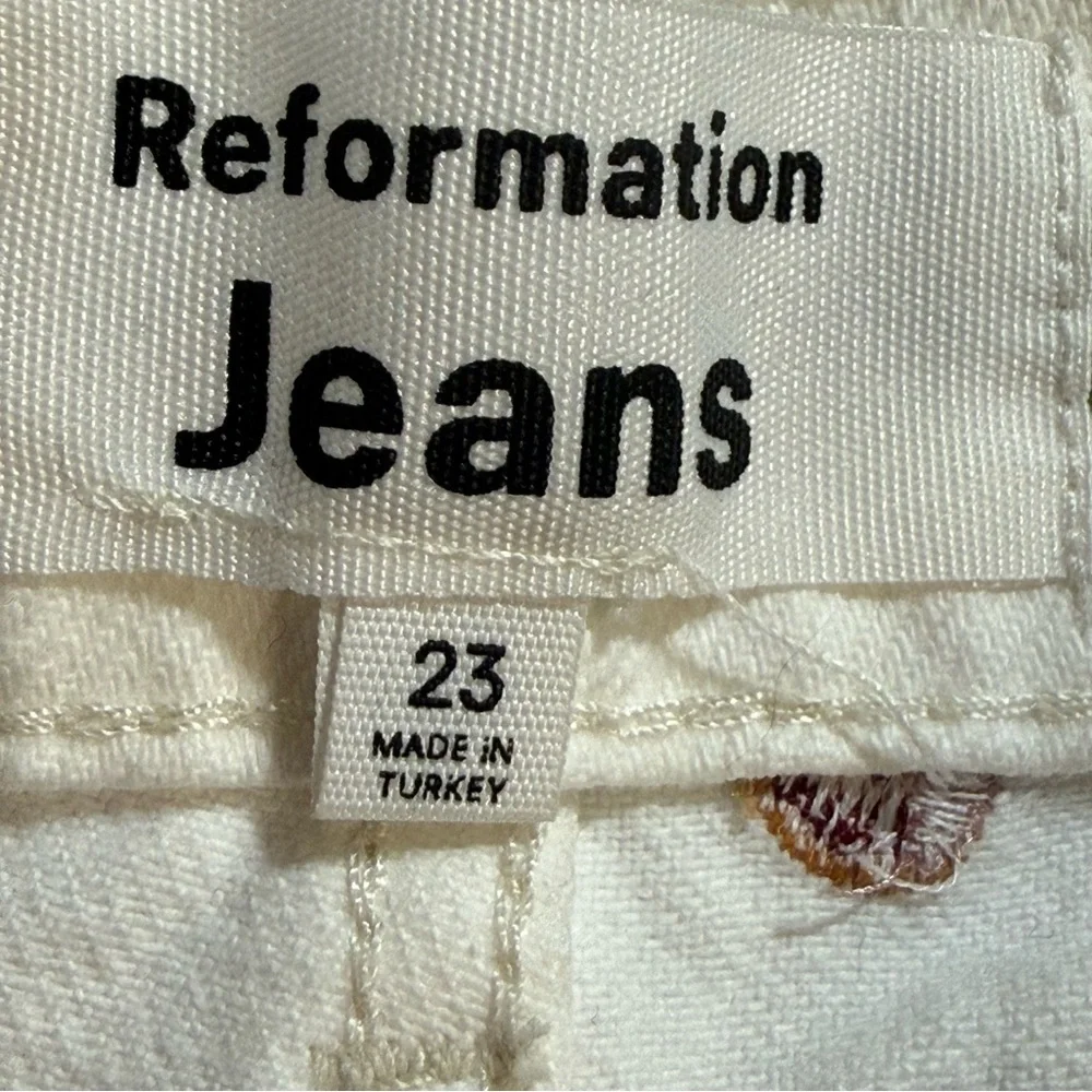 Fruit embroidered jeans high rise straight cottagecore Reformation size 23 white